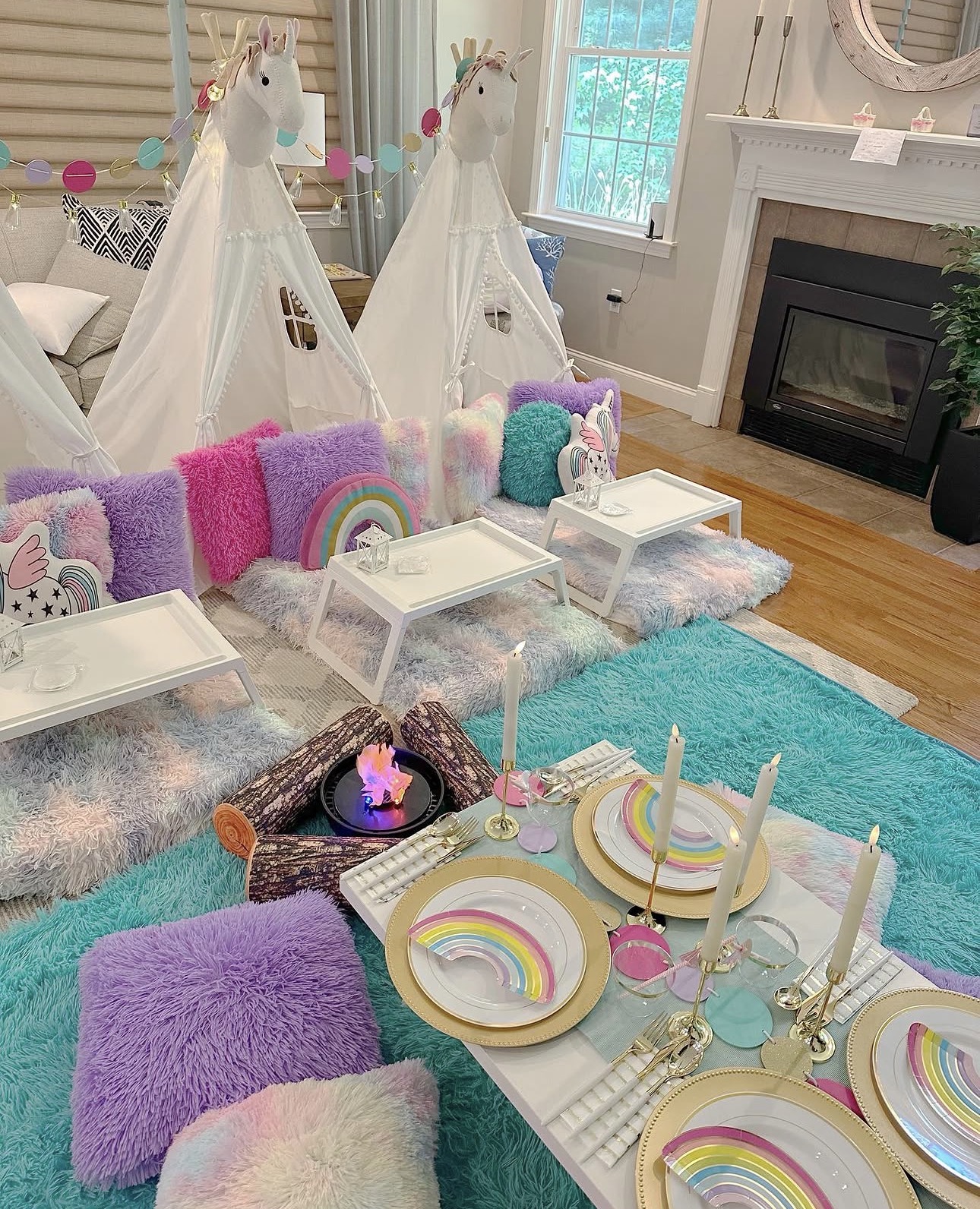 Unicorn party theme
